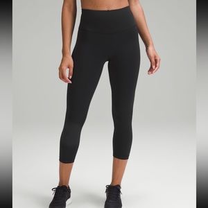 Lululemon Wunder Train Leggings Crop 23”